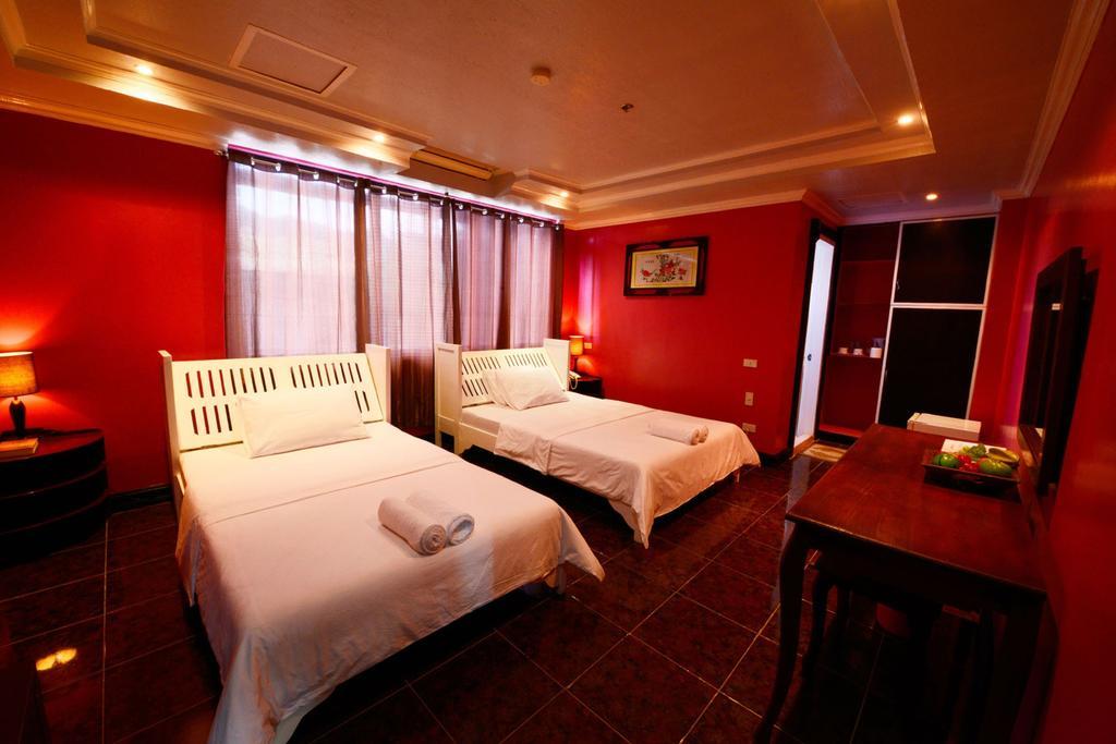 Jaimee'S Hotel, Resort And Restaurant Maasin  Zimmer foto